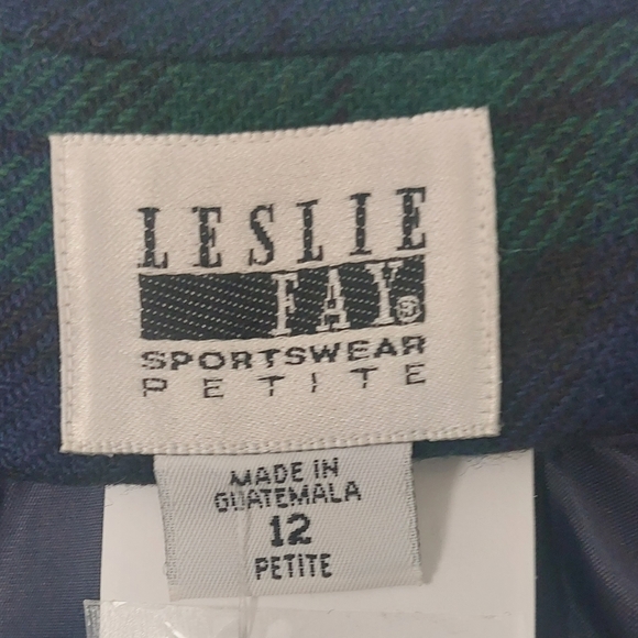 Leslie Fay Single Button Green & Blue Plaid Blazer, Size Large - Picture 3 of 4